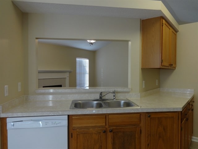 Building Photo - 3 Mallorys Ct