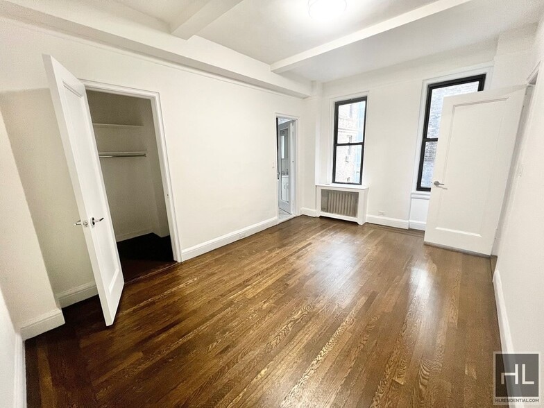 Building Photo - EAST 46 STREET