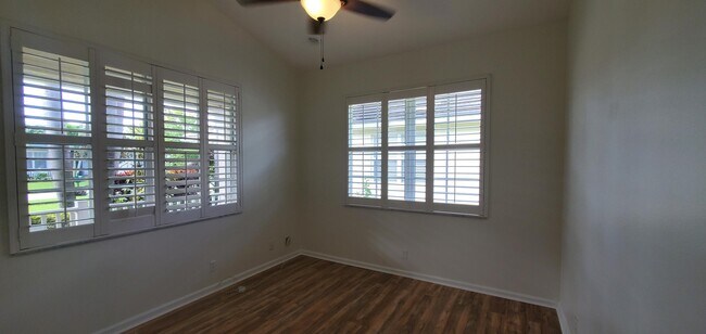 Building Photo - 122 NW Swann Mill Cir