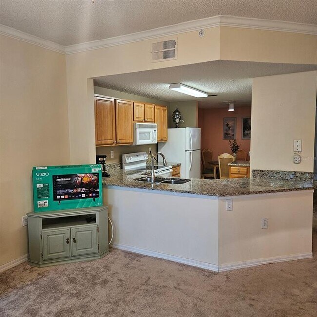 Building Photo - 5500 Bentgrass Dr