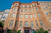 Building Photo - Meridian Hill Magic