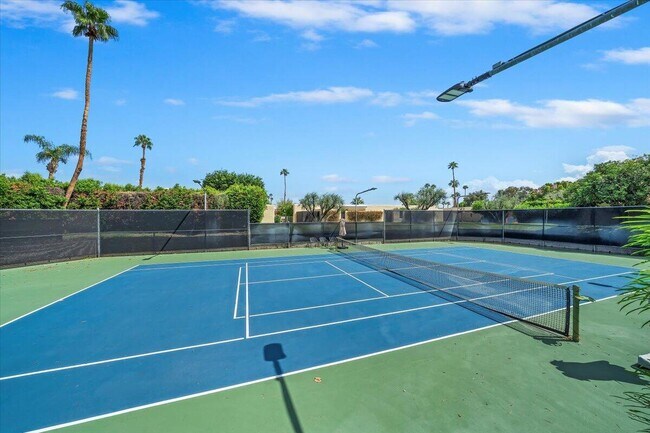 Building Photo - 436 Greenhouse Wy