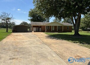 Building Photo - 21079 Old Elkmont Rd