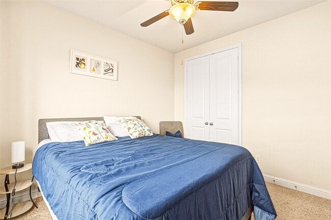 Building Photo - 1757 Sierra Crest Dr