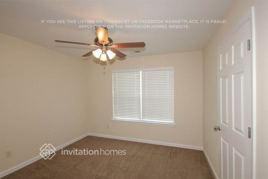 Building Photo - 1592 Ewing Farm Dr