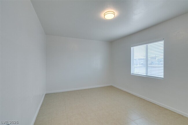 Building Photo - 1116 S Casino Center Blvd