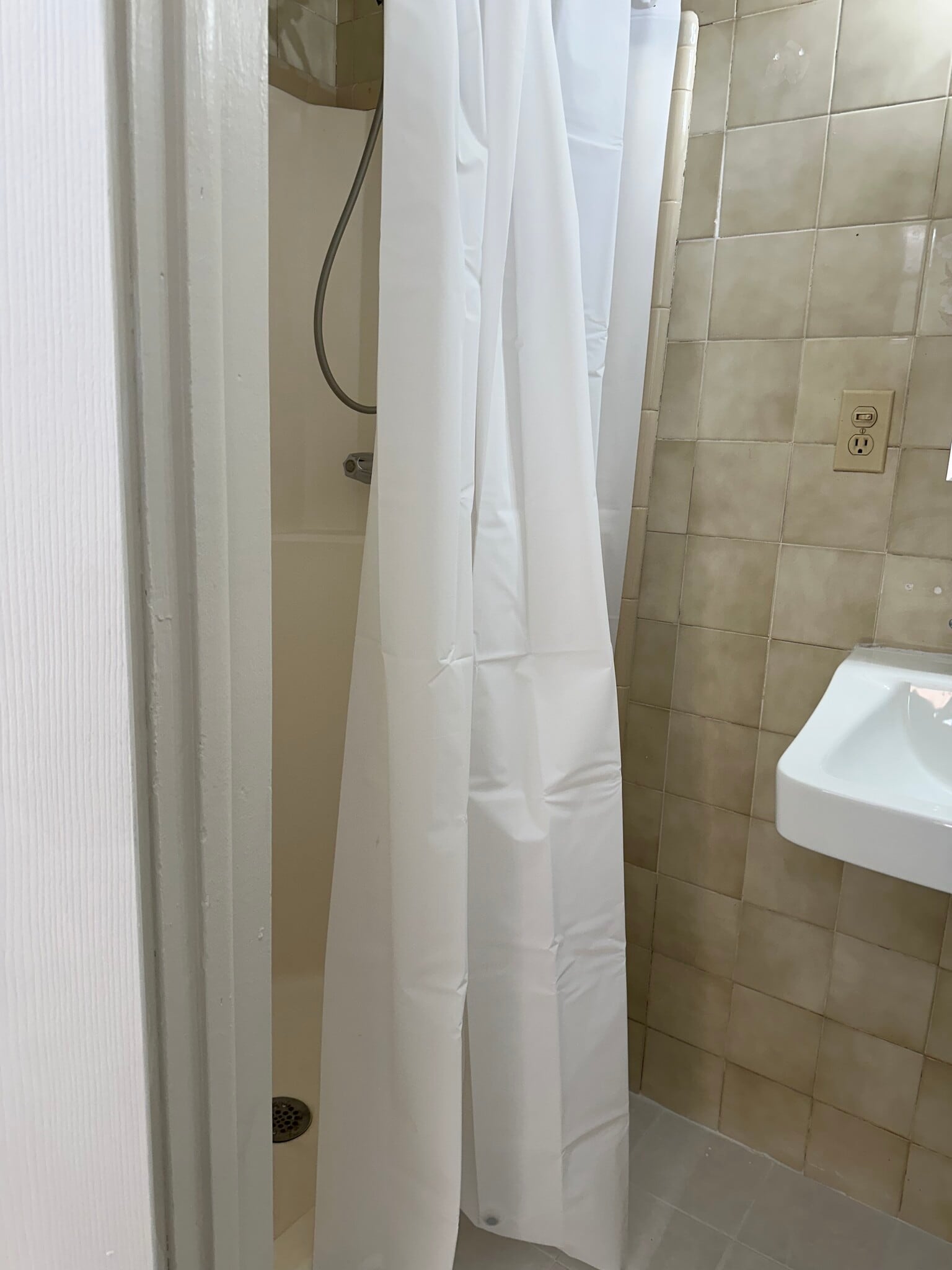 Building Photo - 4360 SW 2nd Ter