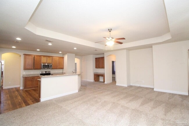 Building Photo - 7498 Deck Ln