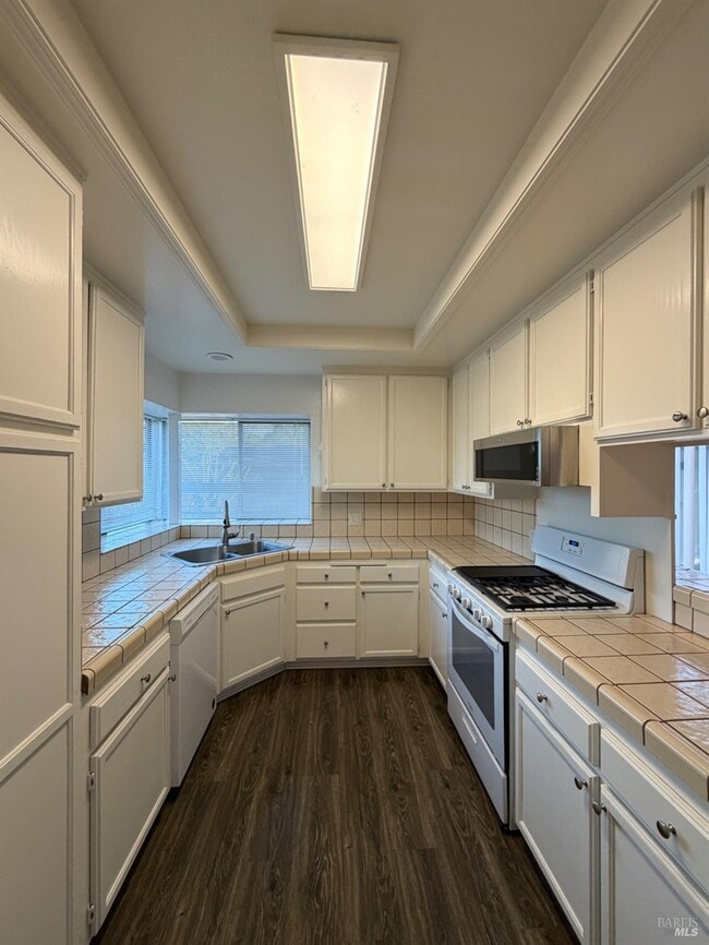 Building Photo - 378 Brey Rd