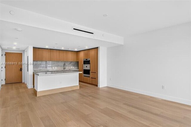 Building Photo - 1176 97th St