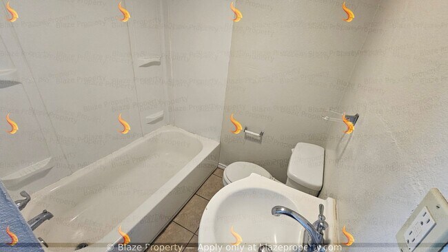 Building Photo - 711 Wichita Ave