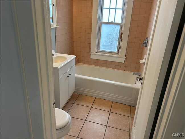 Building Photo - 110 Homewood Dr