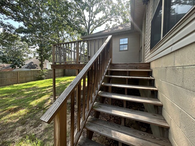 Building Photo - Call Tonia Rollins (501)626-9917