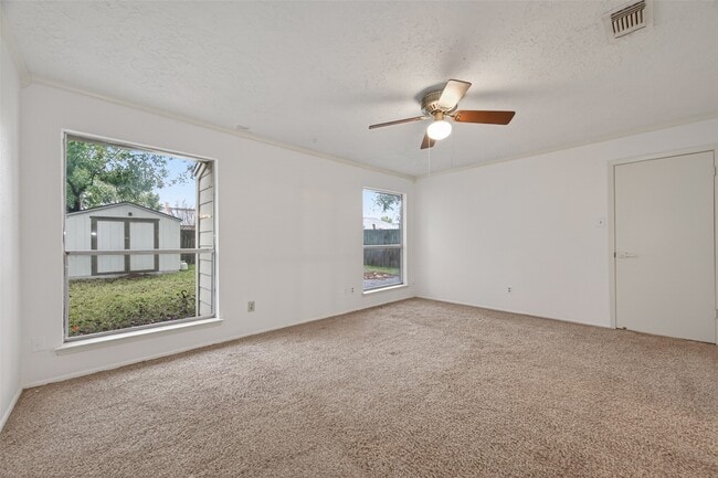 Building Photo - 13908 Cravenridge Dr