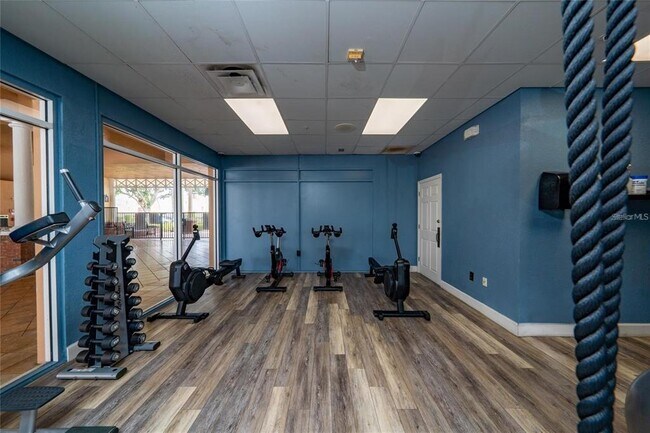 Building Photo - 1399 Greenfield Lp