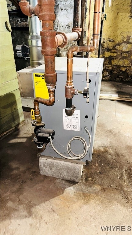 Building Photo - 701 Cedar Ave