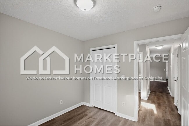 Building Photo - 1008 Rockyknoll Dr