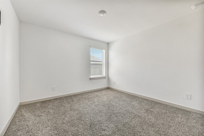 Building Photo - 1004 Great Barracuda Ln