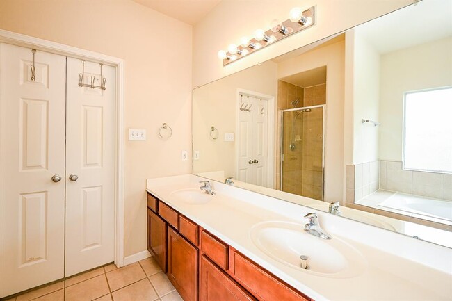 Building Photo - 21622 Crest Peak Way