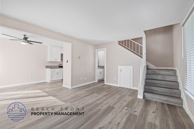 Building Photo - 515-517 N. Juanita Ave.