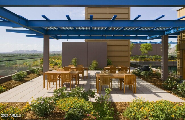 Building Photo - 4808 N 24th St