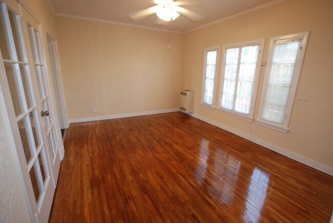 Interior Photo - 15Th - 2731 W. 15th Apts.