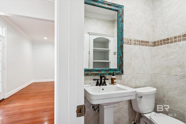 Building Photo - 6363 D'Olive Ct