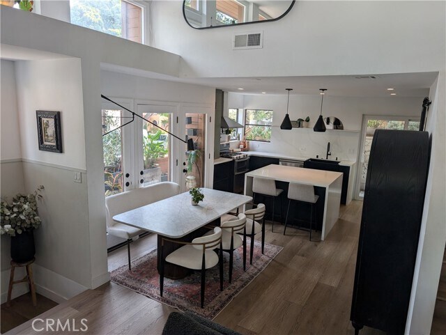 Building Photo - 1705 S Westgate Ave