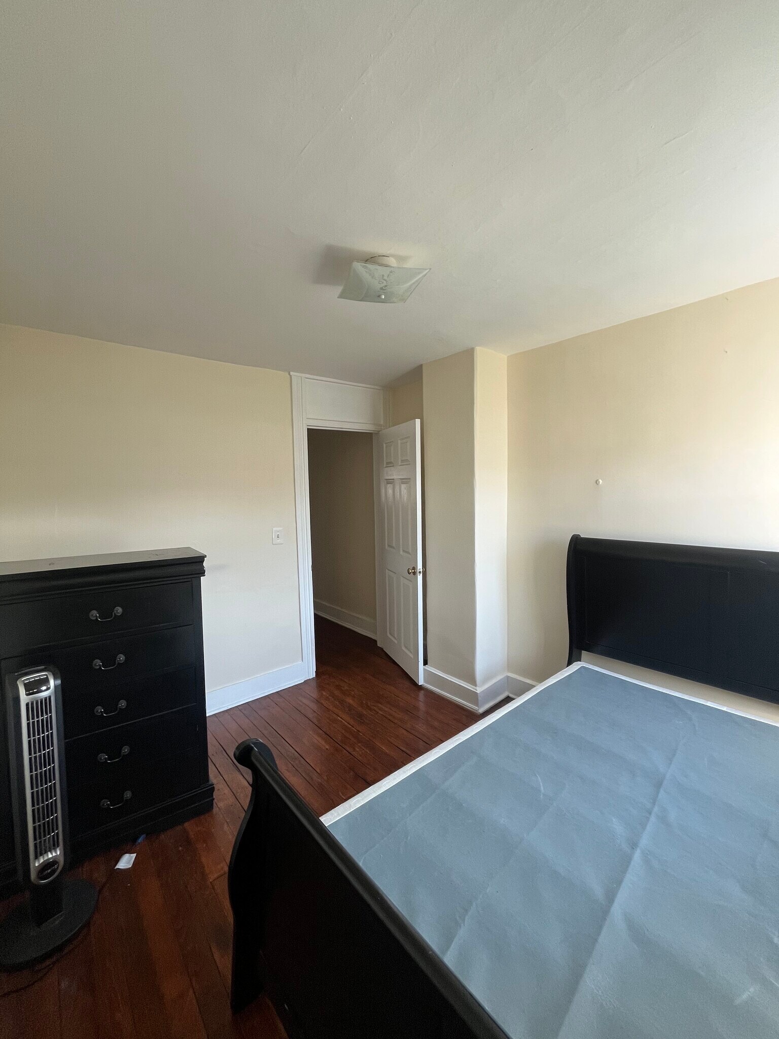 Building Photo - 707 Bunnecke Ave