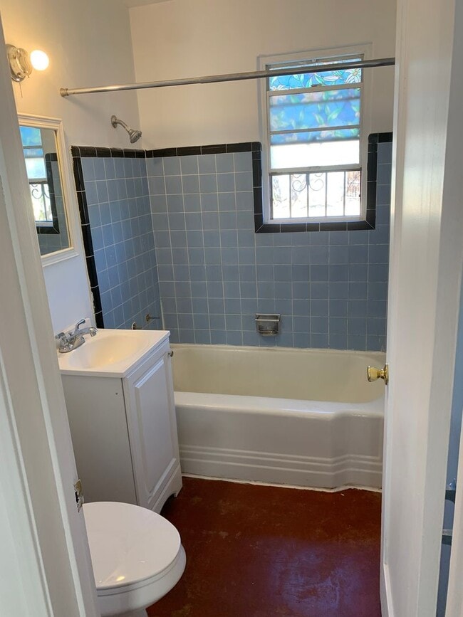 Building Photo - Great Tucson Rental