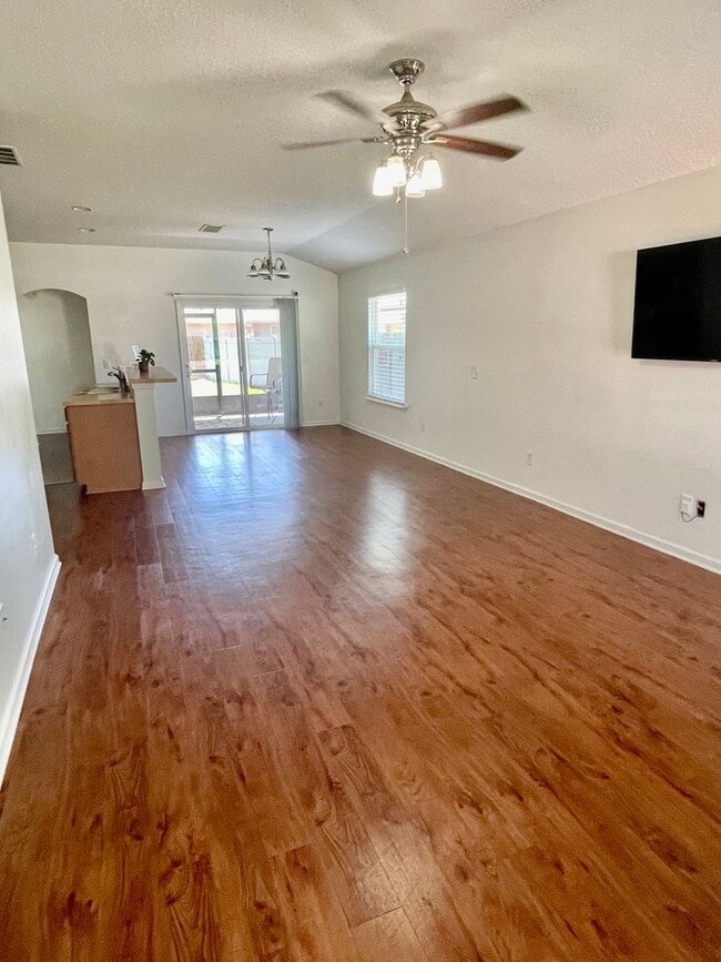 Building Photo - 96521 Starfish Dr