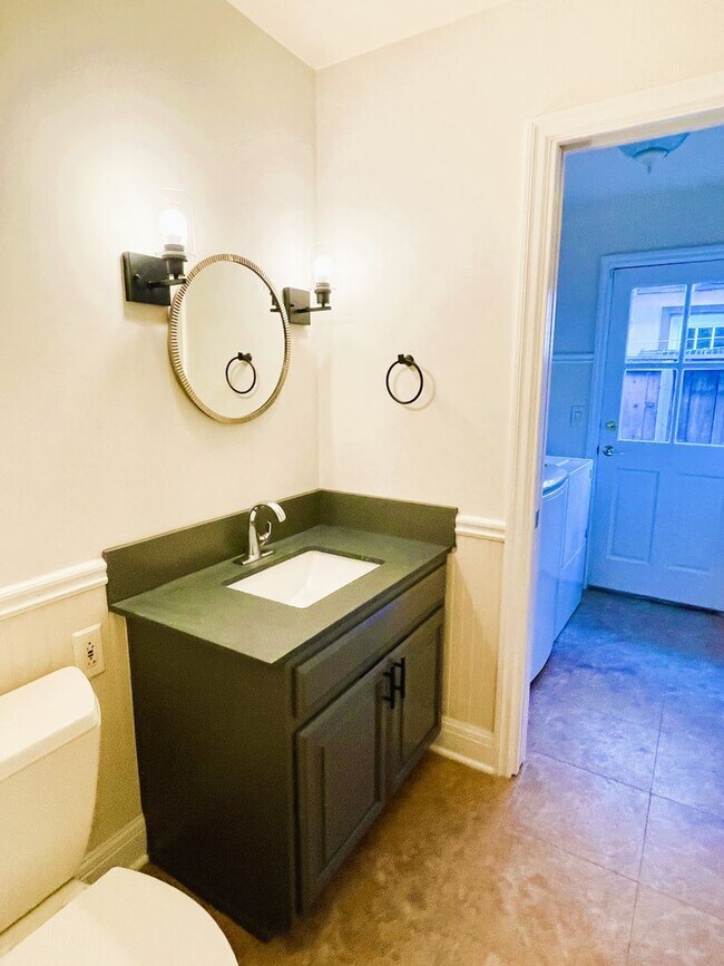 Building Photo - 58 Stanford Ct