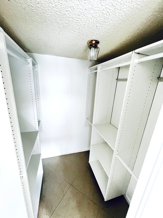 Building Photo - 7610 Stirling Rd