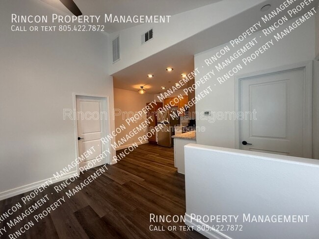 Building Photo - 2587 Warbler Ave