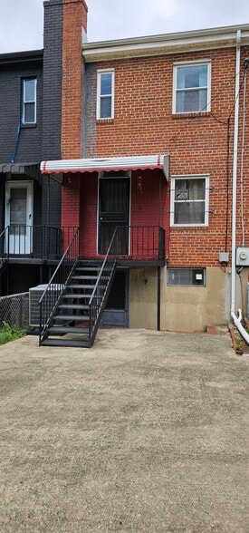 Building Photo - 3363 Alden Pl NE