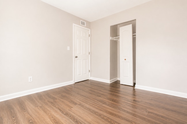 Building Photo - Beautiful 3-Bedroom Home with Private Patio!