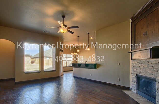 Building Photo - 8409 NW 140th St