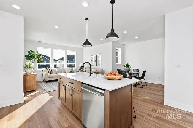 Building Photo - 4630 W Riva Capri Ct