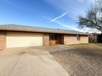 Building Photo - Newly Remodeled 3BR with Garage, Workshop, Privacy & Large Yard!