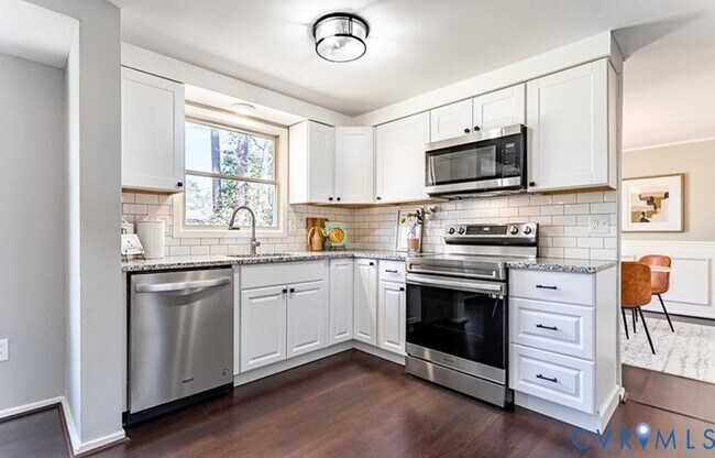 Building Photo - 10312 Genlou Rd