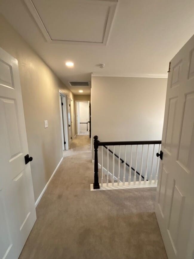 Building Photo - Cypress Point