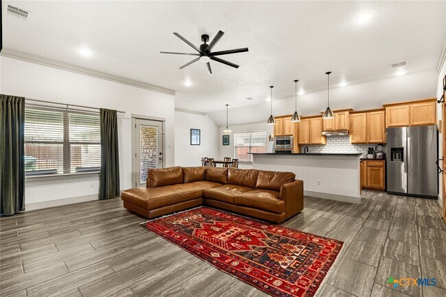 Building Photo - 2518 Inca Dove Dr