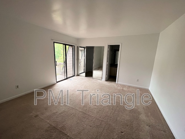 Building Photo - 101 Finley Forest Dr