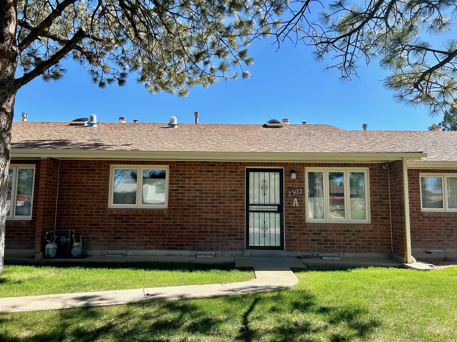 Building Photo - 2302 Cartier Dr