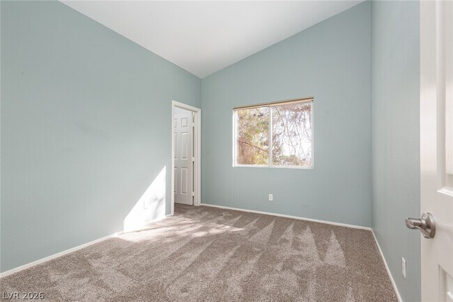 Building Photo - 256 Horizon Pointe Cir