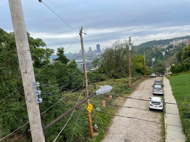 Building Photo - 3132 Ward St