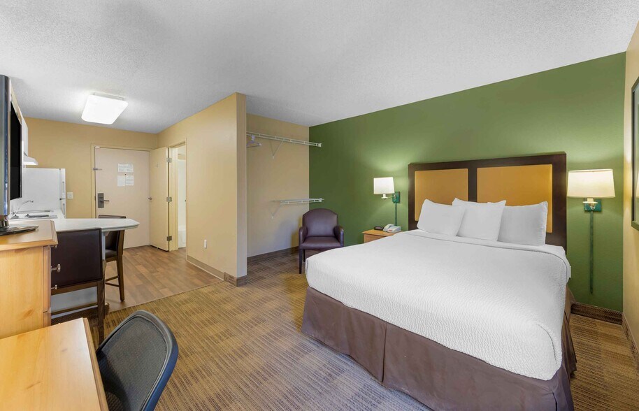 Building Photo - Furnished Studio-Los Angeles - Glendale