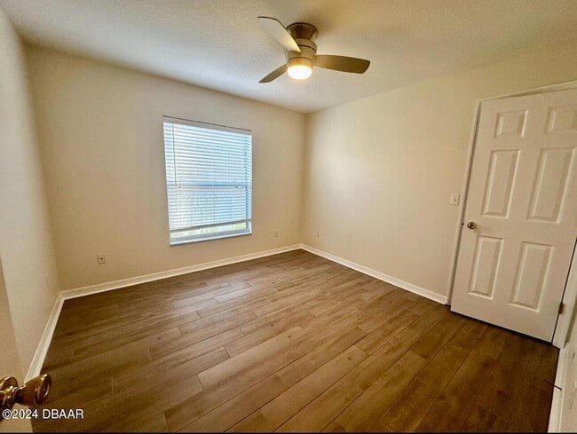 Building Photo - 1755 Creekwater Blvd