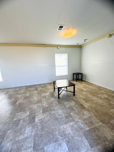 Building Photo - 415 Alameda Ave