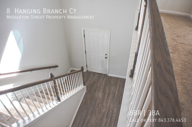 Building Photo - 8 Hanging Branch Ct.